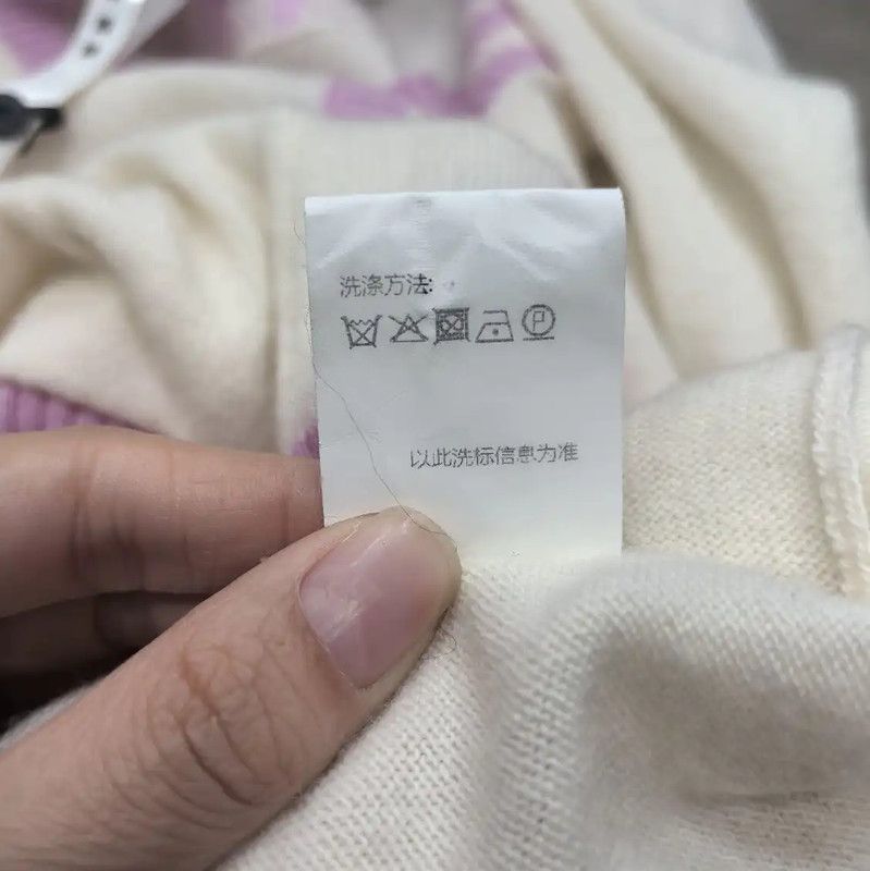 Balmain Balmain White Women’s Cardigan with Pink Details 0089 Size XS / US 0-2 / IT 36-38 - 7 Thumbnail