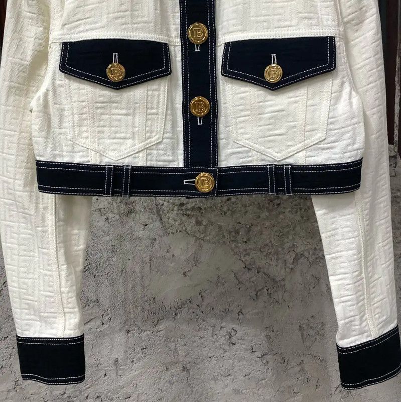 Balmain Balmain Women's Cropped Jacket in White 0089 Size ONE SIZE - 4 Thumbnail