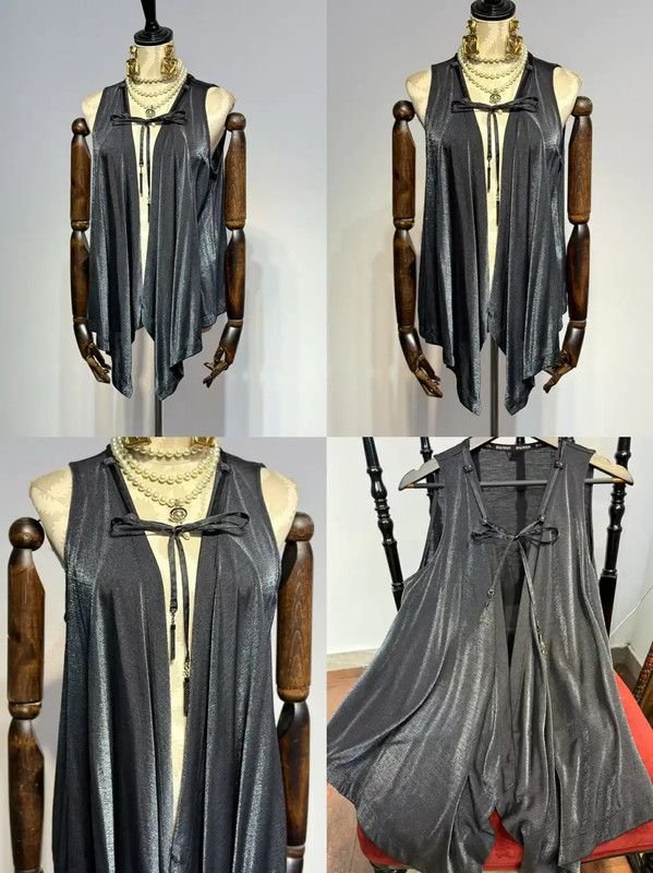 Balmain Balmain Black Sleeveless Summer Top for Women 0089 Size S / US 4 / IT 40 - 2 Thumbnail