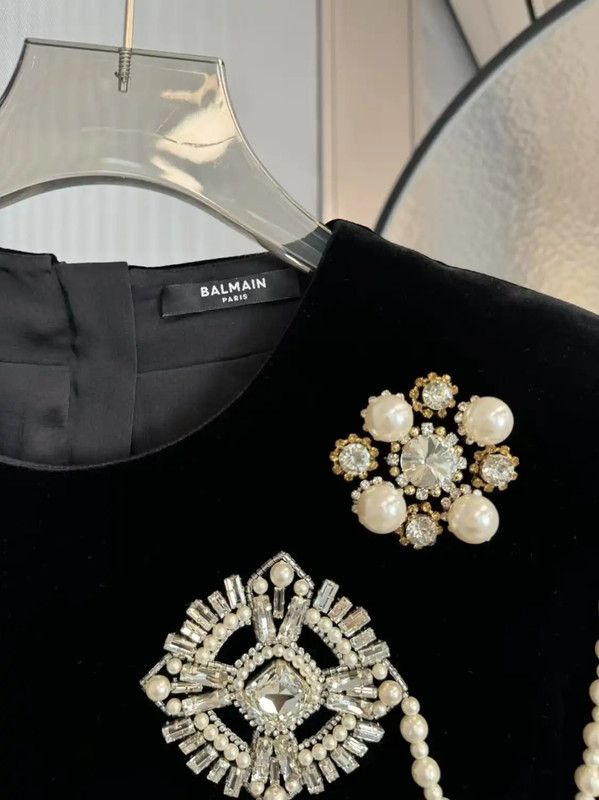Balmain Balmain Black XS Dress with Pearl Embellishments 0089 Size XS / US 0-2 / IT 36-38 - 4 Thumbnail