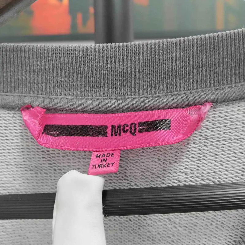 Alexander McQueen Alexander McQueen Gray Cotton Women's Sweatshirt 0089 Size S / US 4 / IT 40 - 3 Thumbnail