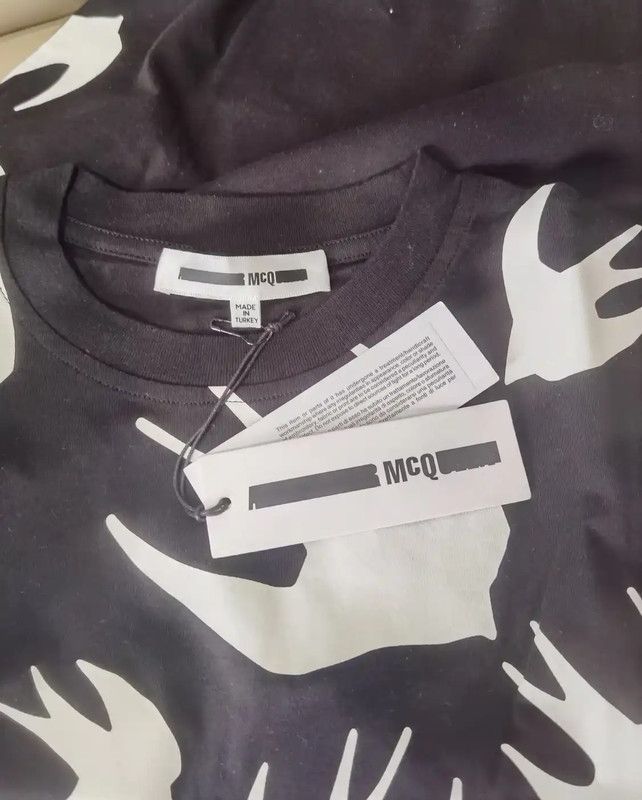 Alexander McQueen Alexander McQueen Black Cotton Swallow Top 0089 Size S / US 4 / IT 40 - 3 Thumbnail