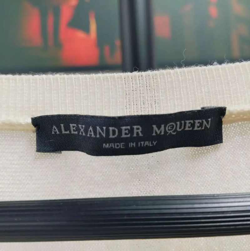 Alexander McQueen Alexander McQueen Women’s Cream Cotton Pullover 0089 Size M / US 6-8 / IT 42-44 - 3 Thumbnail