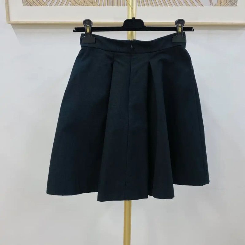 Alexander McQueen Alexander McQueen Black Cotton Skirt for Women 0089 Size 23" - 2 Thumbnail