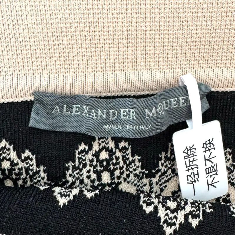 Alexander McQueen Alexander McQueen Brown Wool Midi Skirt 0089 Size 26" / US 2 / IT 38 - 4 Thumbnail