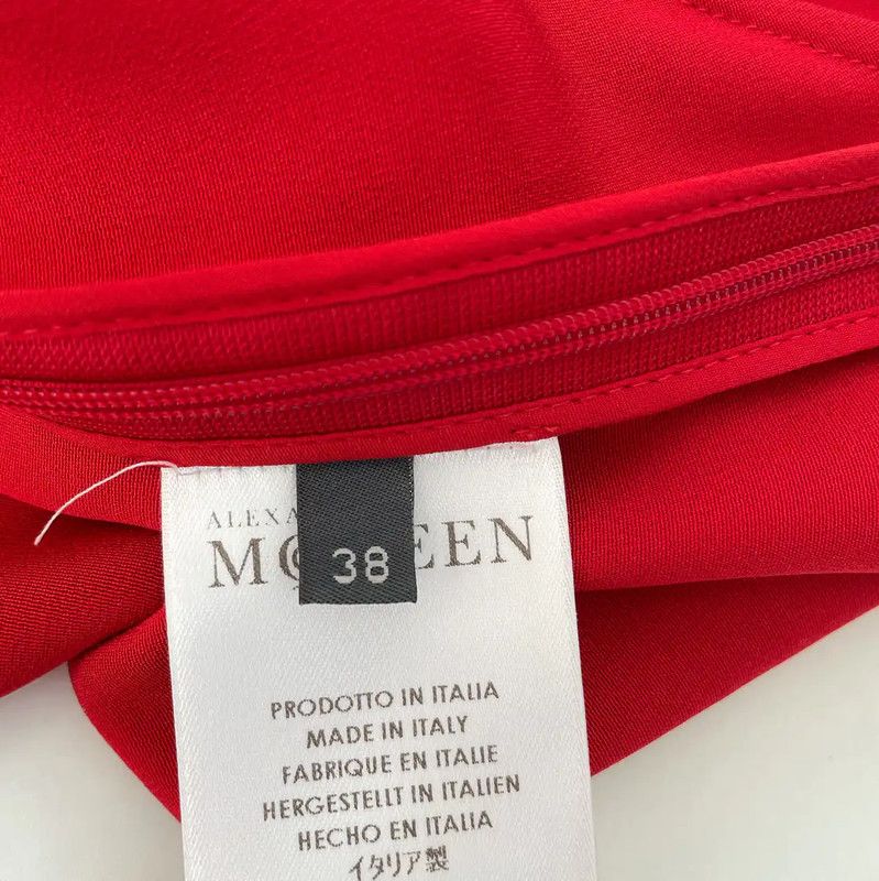 Alexander McQueen Alexander McQueen Red Silk Sleeveless Top 0089 Size M / US 6-8 / IT 42-44 - 7 Thumbnail