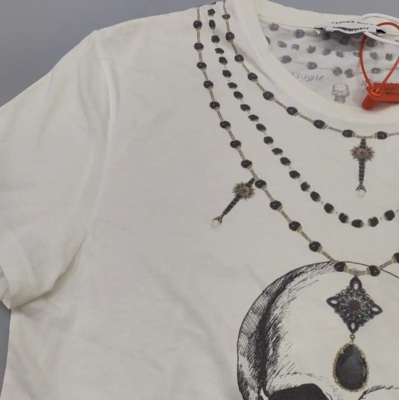 Alexander McQueen Alexander McQueen Skull Print Cotton T-Shirt 0089 Size XS / US 0-2 / IT 36-38 - 9 Thumbnail