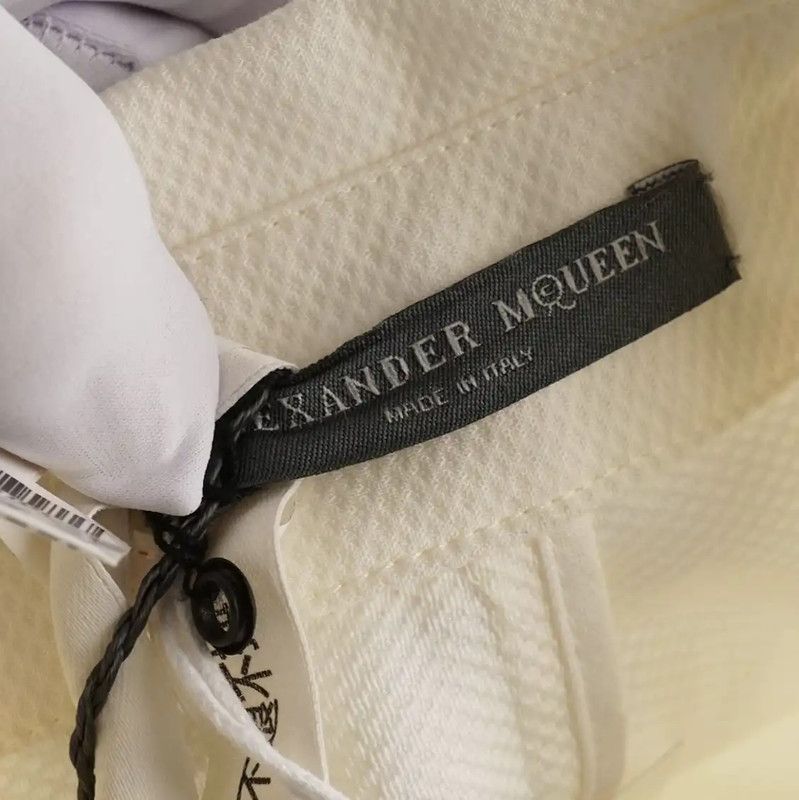 Alexander McQueen Alexander McQUEEN Pleated White Summer Dress 0089 Size S / US 4 / IT 40 - 5 Thumbnail