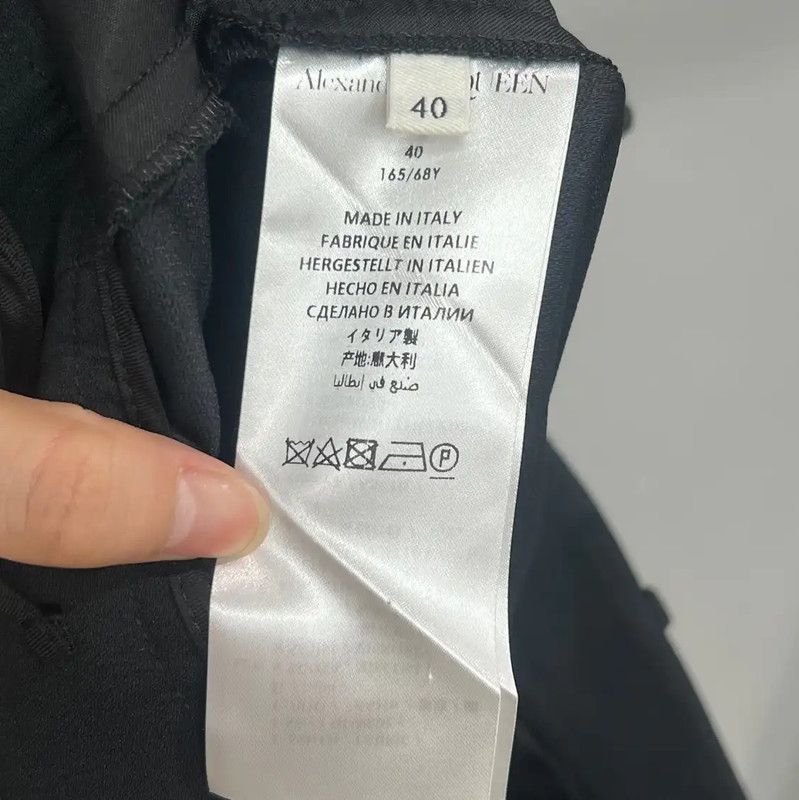 Alexander McQueen Alexander McQueen Women's Black Wool Casual Pants 0089 Size 32" / US 10 / IT 46 - 4 Thumbnail