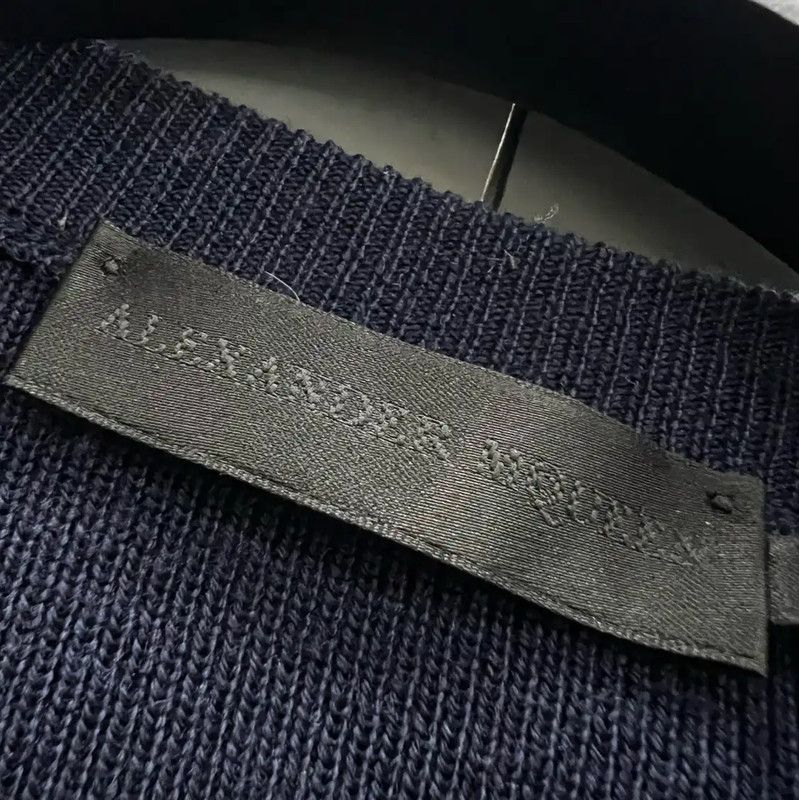 Alexander McQueen Alexander McQueen Women's Wool Pullover Sweater 0089 Size S / US 4 / IT 40 - 2 Thumbnail