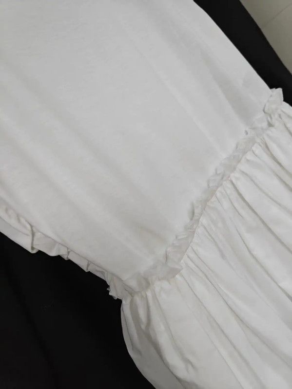 Alexander McQueen Alexander McQueen White Cotton Asymmetrical Tee 0089 Size XS / US 0-2 / IT 36-38 - 3 Thumbnail