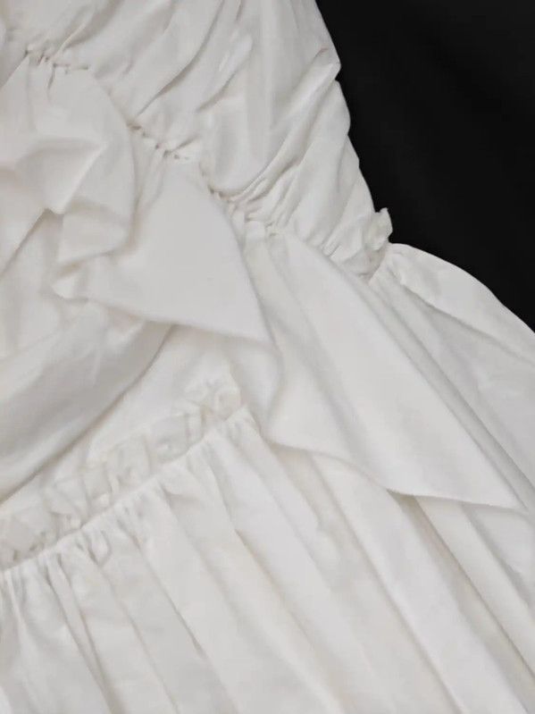Alexander McQueen Alexander McQueen White Cotton Asymmetrical Tee 0089 Size XS / US 0-2 / IT 36-38 - 7 Thumbnail