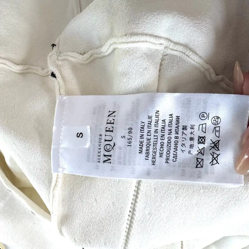 Alexander McQueen Alexander McQueen White Wool Dress 0089 Size S / US 4 / IT 40 - 4 Thumbnail