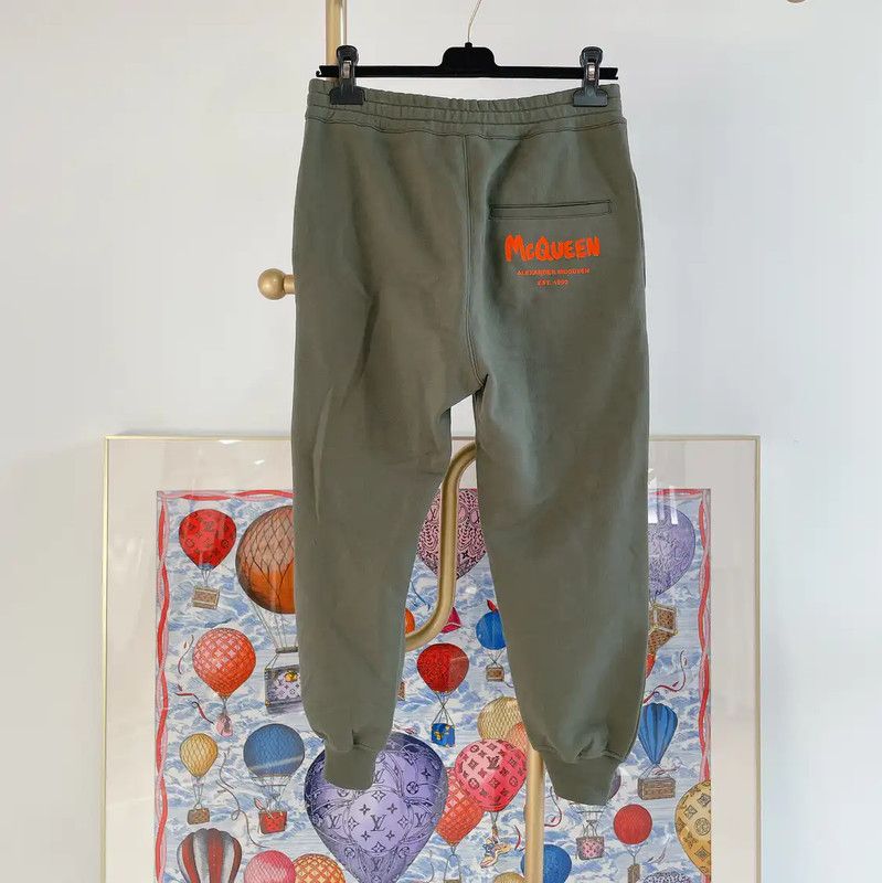 Alexander McQueen Alexander McQueen Green Cotton Printed Casual Pants 0089 Size 26" / US 2 / IT 38 - 2 Thumbnail