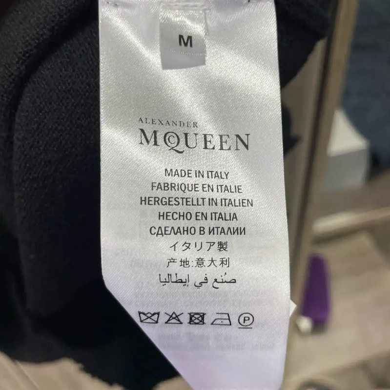 Alexander McQueen Alexander McQueen Black Leather Pullover Sweater 0089 Size M / US 6-8 / IT 42-44 - 6 Thumbnail
