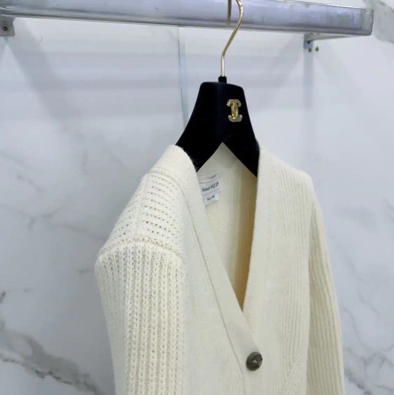 Alexander McQueen Alexander McQueen Cream Wool Blend Long Sleeve Cardigan 0089 Size XS / US 0-2 / IT 36-38 - 6 Thumbnail