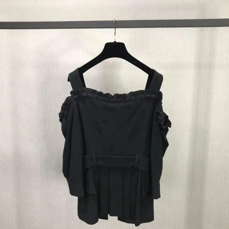 Alexander McQueen Alexander McQueen Black Cotton Women's T-Shirt 0089 Size S / US 4 / IT 40 - 2 Thumbnail