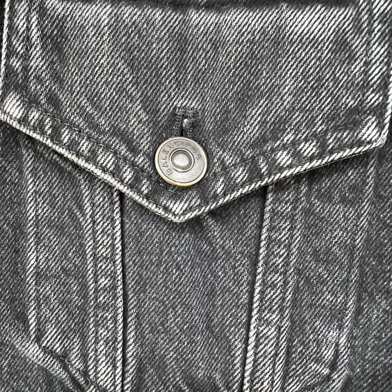 Balenciaga Balenciaga Black Distressed Denim Jacket - dmc Size XXS / US 00 / IT 34 - 3 Thumbnail