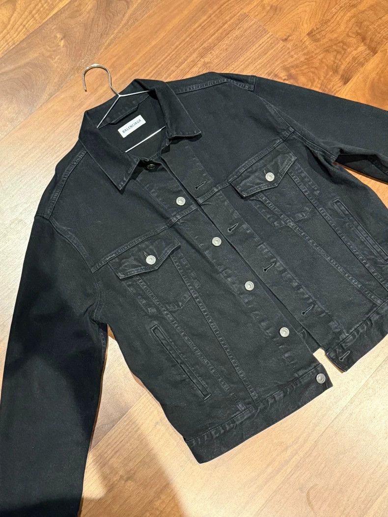 Balenciaga Balenciaga Black Denim Jacket with Crystal Logo - dmc Size US XS / EU 42 / 0 - 2 Thumbnail
