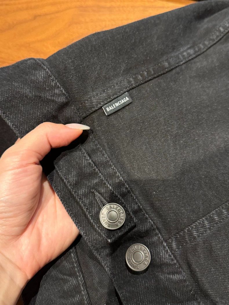 Balenciaga Balenciaga Black Denim Jacket with Crystal Logo - dmc Size US XS / EU 42 / 0 - 6 Thumbnail