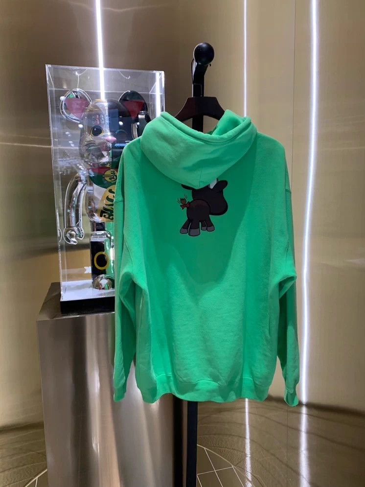 Balenciaga Balenciaga Green Cow Hoodie XS - dmc Size US XS / EU 42 / 0 - 2 Thumbnail