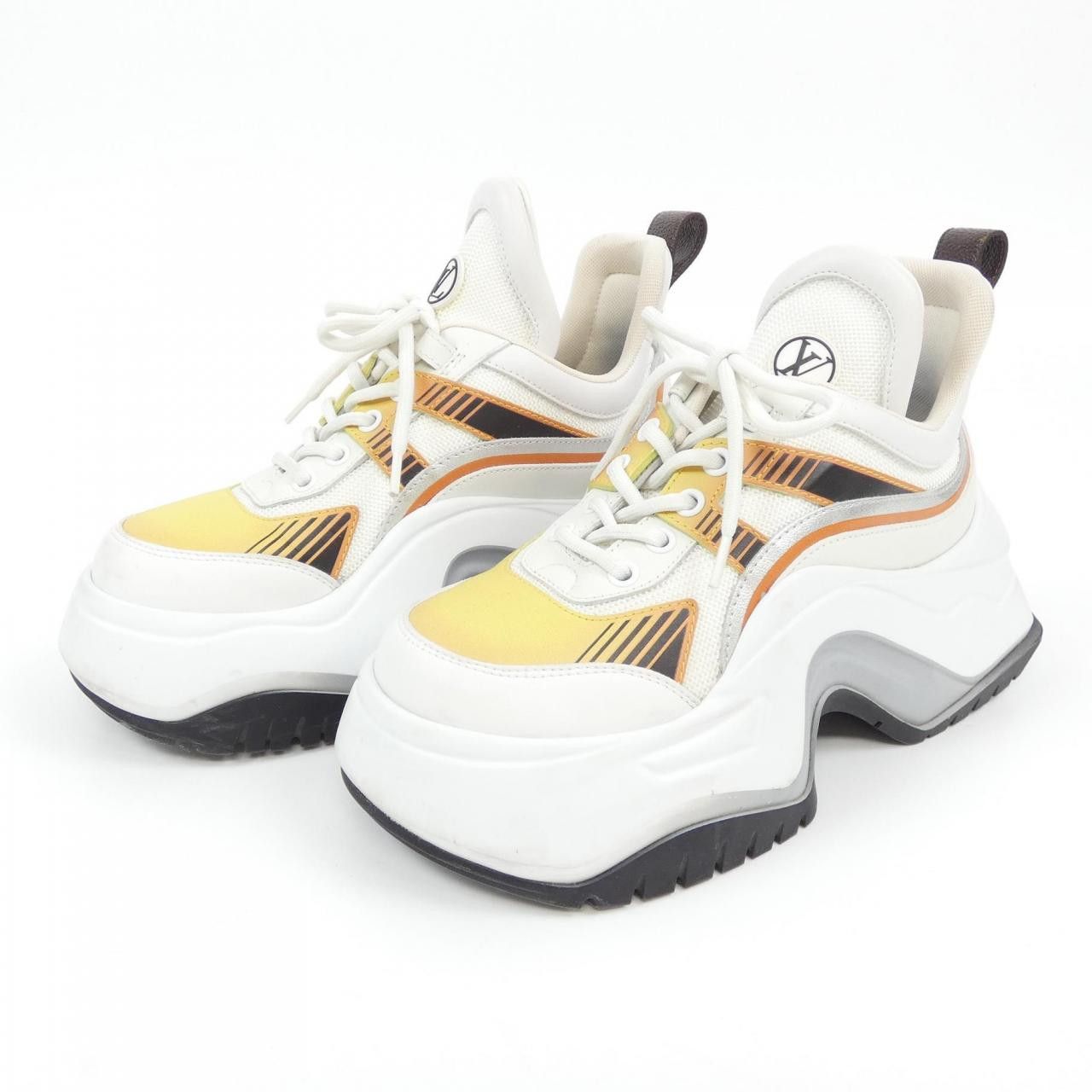 Louis Vuitton Louis Vuitton Louis Vuitton LV Archlight 2.0 Sneakers Leather Shoes DUTY FREE for USA Size ONE SIZE - 3 Thumbnail