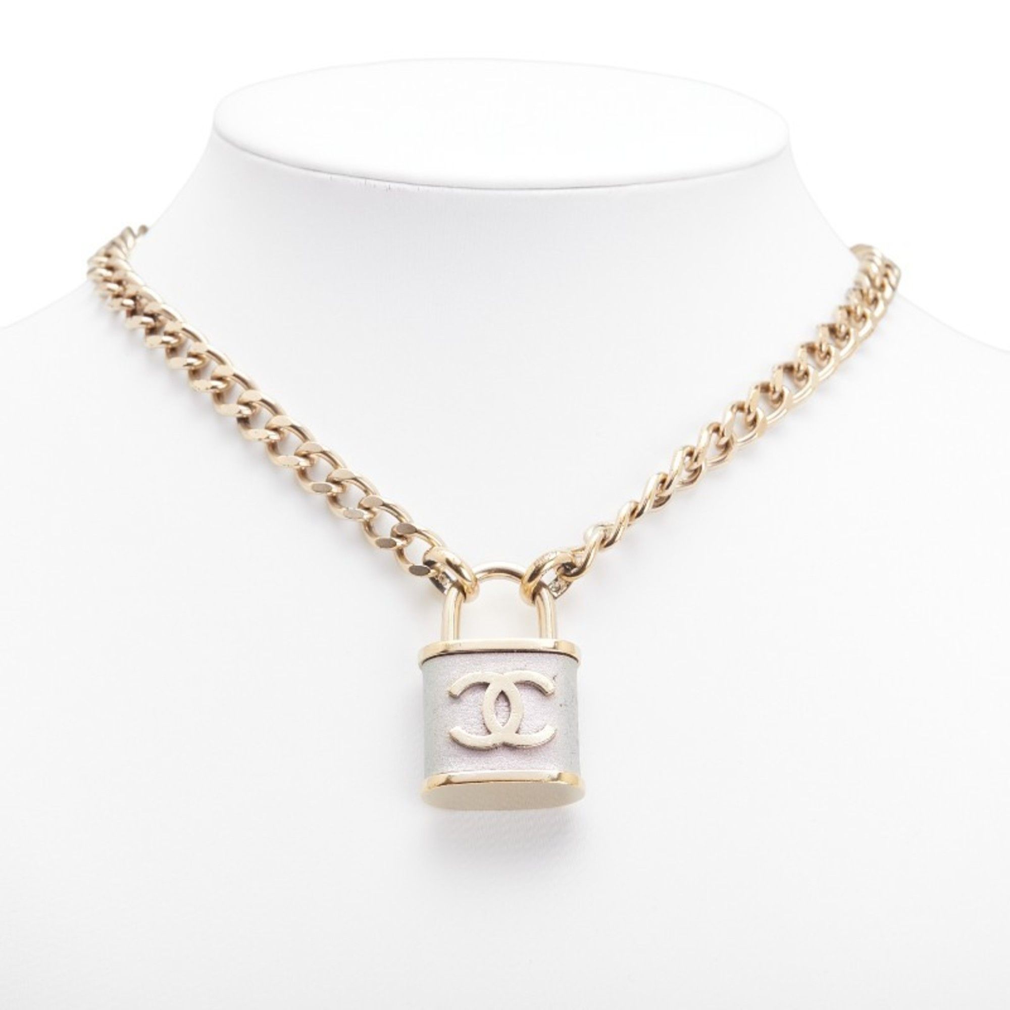 Chanel Chanel Coco Mark Cadena Padlock Motif Chain Necklace, Gold Plated, Women's Size ONE SIZE - 8 Thumbnail
