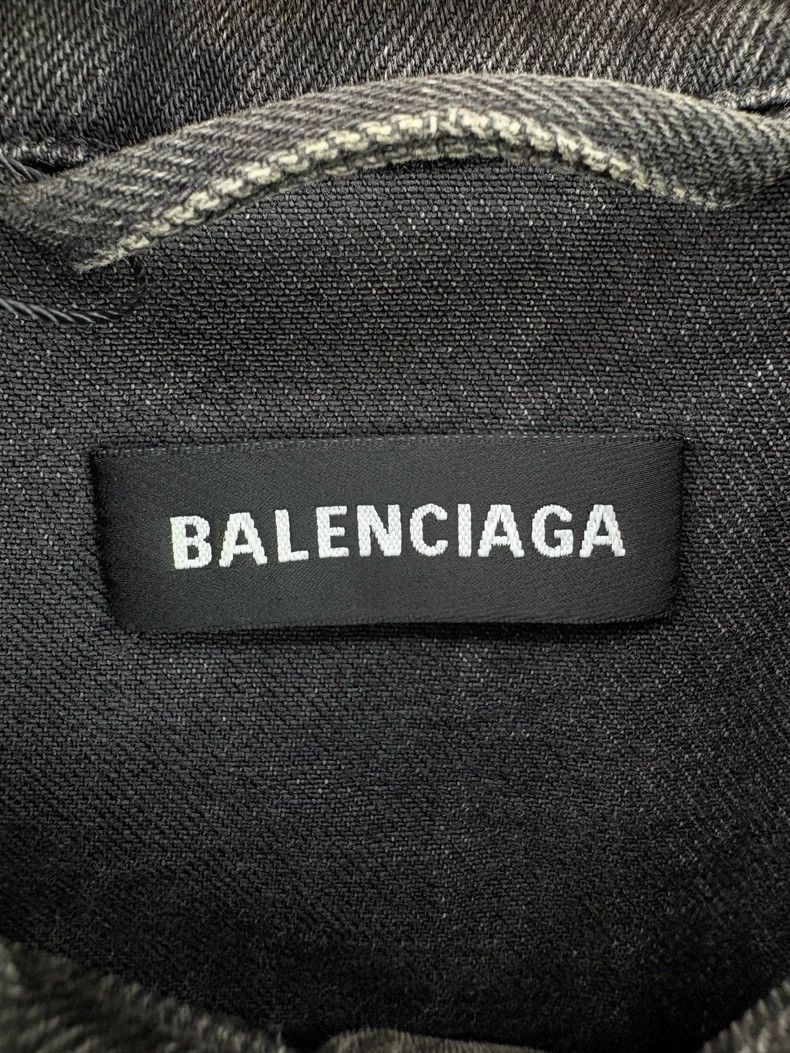 Balenciaga Balenciaga Embroidered Logo Denim Jacket - dmc Size US S / EU 44-46 / 1 - 4 Thumbnail
