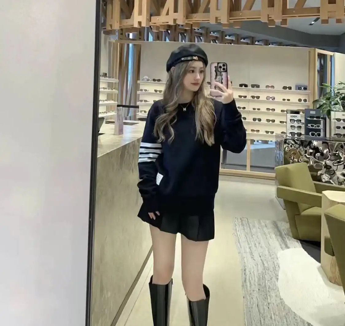 Thom Browne Thom Browne Navy Cotton Women's Sweatshirt 0089 Size S / US 4 / IT 40 - 9 Thumbnail