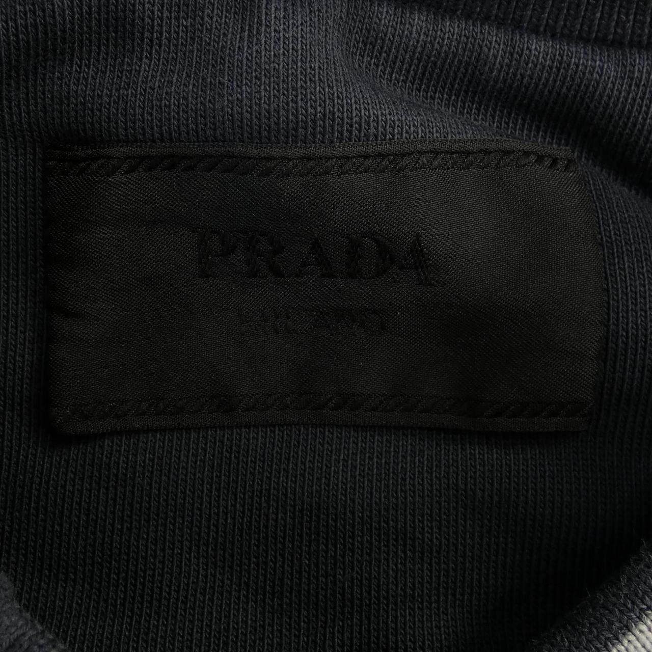 Prada Prada Prada UJL69B SOOO 15CA Sweatshirt Cotton Sweatshirts & Hoodies UJL69B SOOO 15CA DUTY FREE for USA Size ONE SIZE - 4 Thumbnail