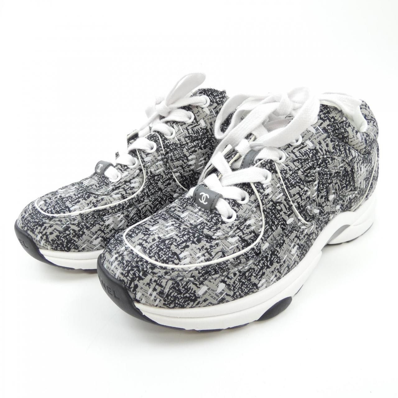 Chanel Chanel Chanel G45585B15915 Fabric Sneakers Others Shoes G45585B15915 DUTY FREE for USA Size ONE SIZE - 3 Thumbnail