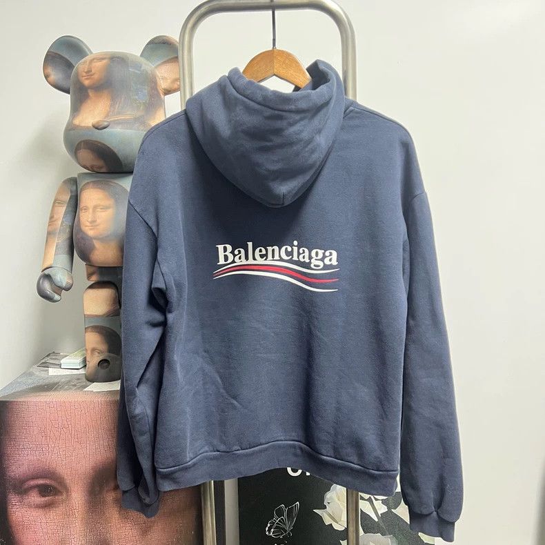 Balenciaga Balenciaga Wave Graphic Hoodie o2413 - dmc Size US M / EU 48-50 / 2 - 2 Thumbnail