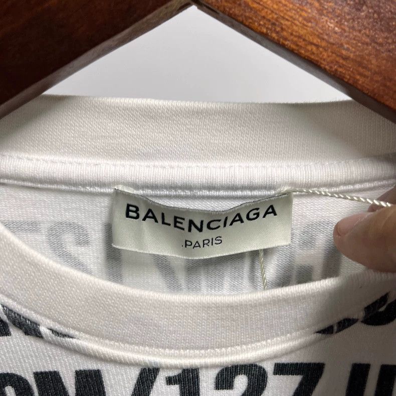 Balenciaga Balenciaga Logo Print Sweatshirt J1206 - dmc Size US S / EU 44-46 / 1 - 3 Thumbnail