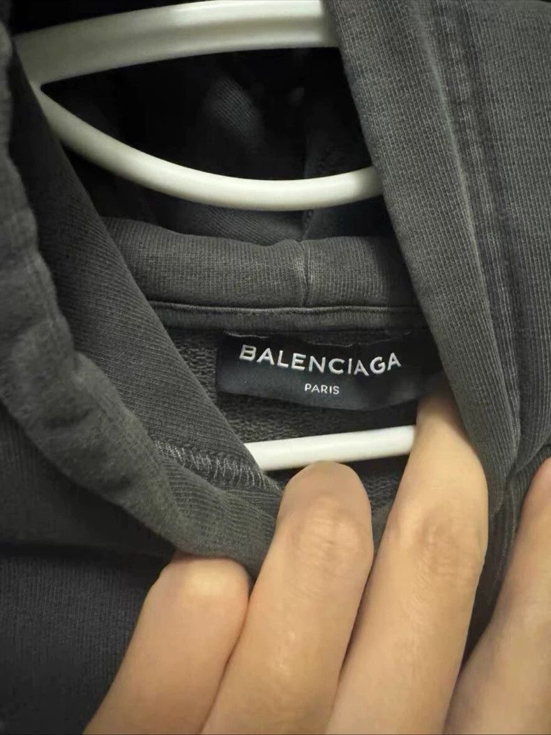 Balenciaga Balenciaga Distressed Night Scene Hoodie - dmc Size US S / EU 44-46 / 1 - 4 Thumbnail