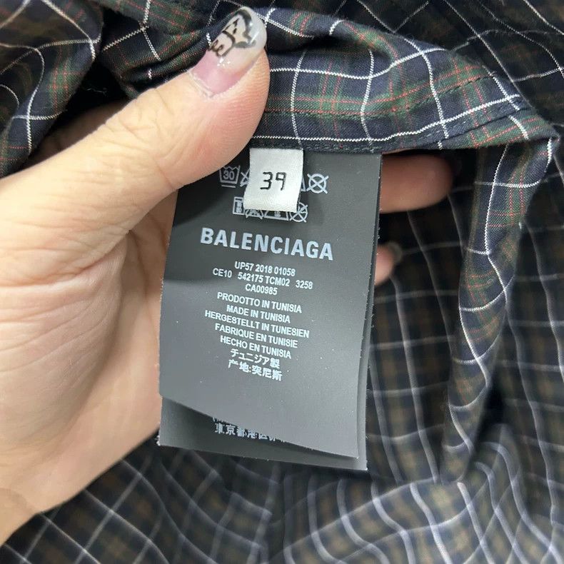 Balenciaga Balenciaga Colorblock Plaid Digital Print Shirt - dmc Size US S / EU 44-46 / 1 - 4 Thumbnail