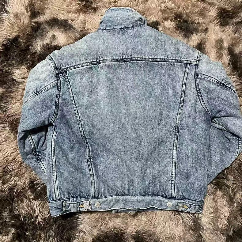 Balenciaga Balenciaga Washed Denim Jacket - dmc Size US XS / EU 42 / 0 - 2 Thumbnail