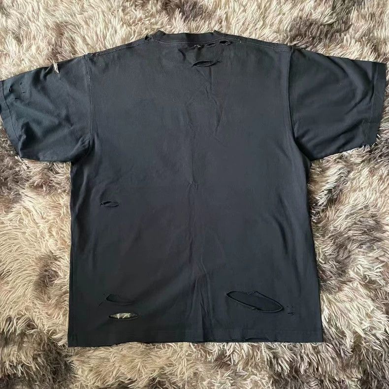 Balenciaga Balenciaga Black Distressed Logo T-shirt - dmc Size US XXS / EU 40 - 2 Thumbnail