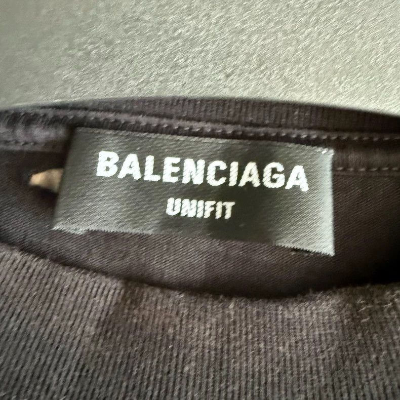 Balenciaga Balenciaga Black Distressed Logo T-shirt - dmc Size US XXS / EU 40 - 3 Thumbnail