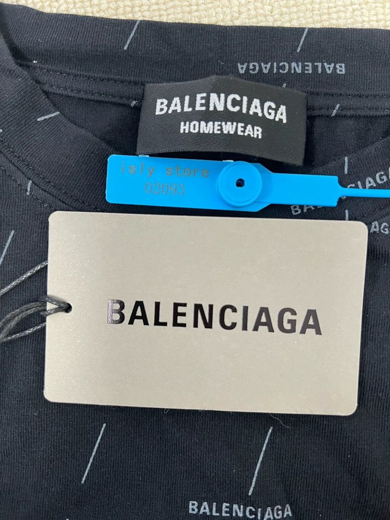 Balenciaga Balenciaga All-over Logo Short Sleeve Tee - dmc Size US XS / EU 42 / 0 - 4 Thumbnail
