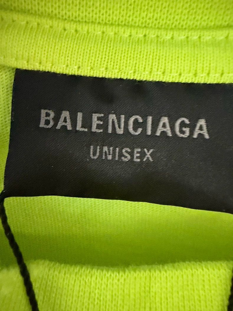 Balenciaga Balenciaga Neon Green Distressed T-shirt - dmc Size US S / EU 44-46 / 1 - 3 Thumbnail
