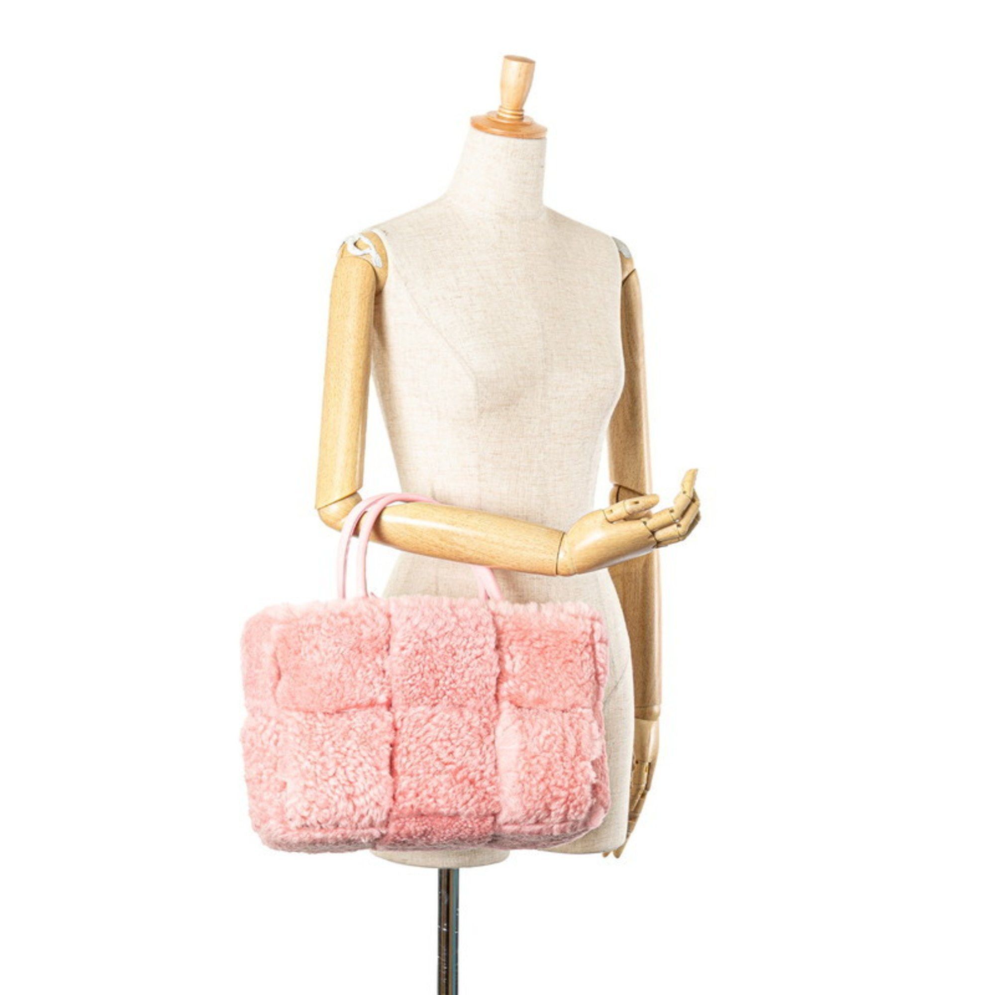 Bottega Veneta Bottega Veneta Maxi Intrecciato Arco Handbag in Pink Mouton Leather for Women Size ONE SIZE - 13 Thumbnail
