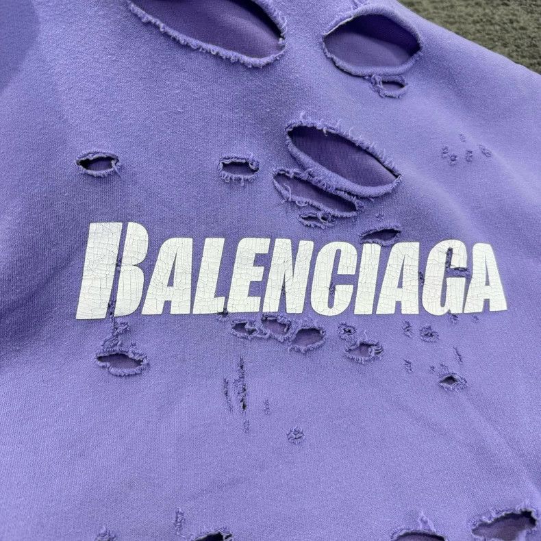 Balenciaga Balenciaga Distressed Logo Purple Hoodie - dmc Size US XS / EU 42 / 0 - 3 Thumbnail