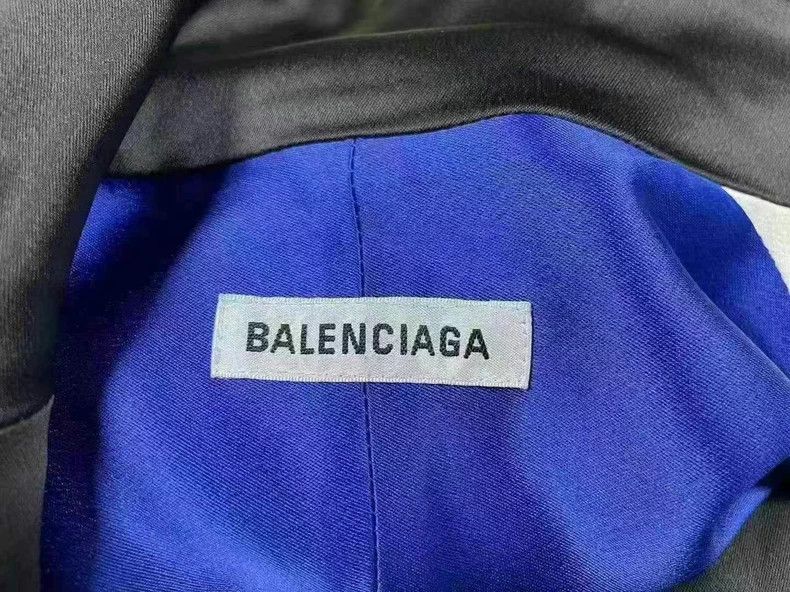 Balenciaga Balenciaga Paneled Embroidered Zip Jacket - dmc Size US XS / EU 42 / 0 - 5 Thumbnail