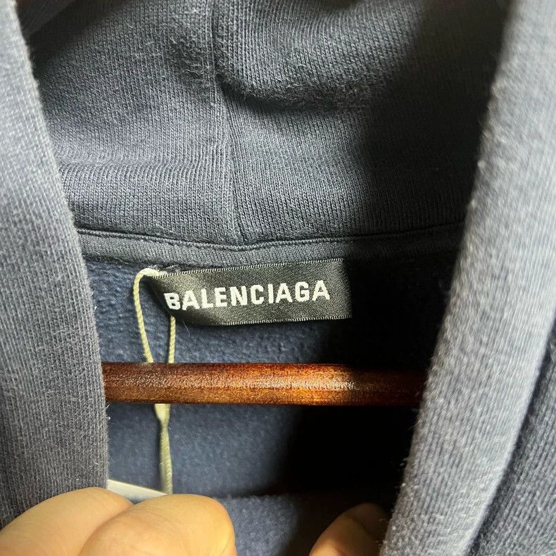 Balenciaga Balenciaga Wave Graphic Hoodie - dmc Size US M / EU 48-50 / 2 - 3 Thumbnail