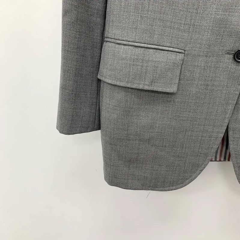 Thom Browne Thom Browne Classic Gray Wool Women's Jacket 0089 Size ONE SIZE - 4 Thumbnail