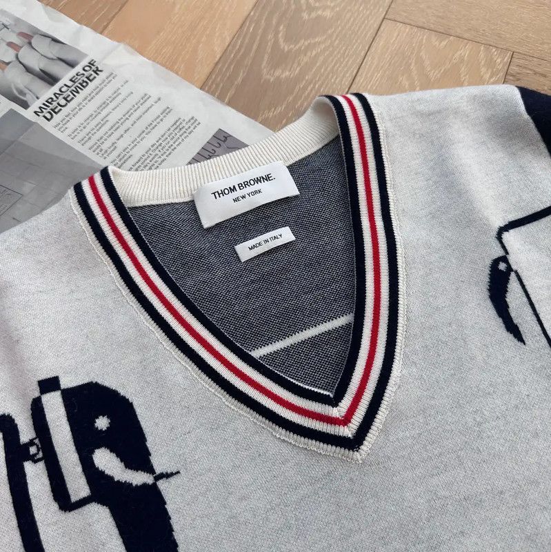 Thom Browne Thom Browne Gray Wool Sweater for Women 0089 Size S / US 4 / IT 40 - 8 Thumbnail