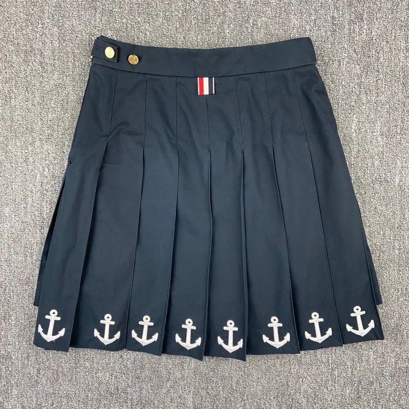 Thom Browne Thom Browne Black Cotton Pleated Skirt 0089 Size 27" / US 4 / IT 40 - 4 Thumbnail