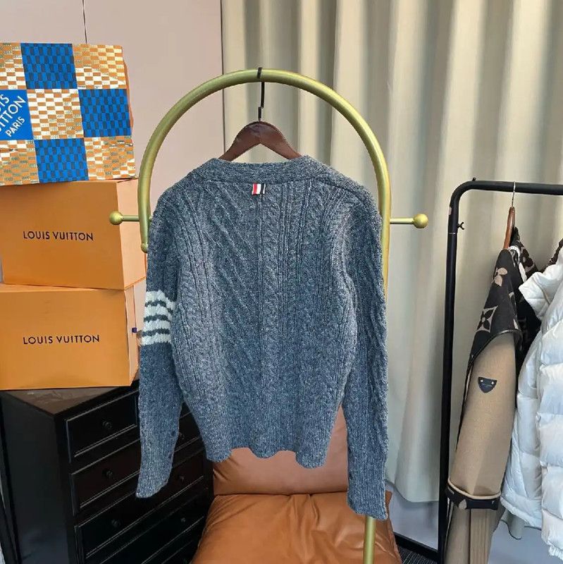 Thom Browne Thom Browne Gray Wool Women's Cardigan 0089 Size M / US 6-8 / IT 42-44 - 2 Thumbnail
