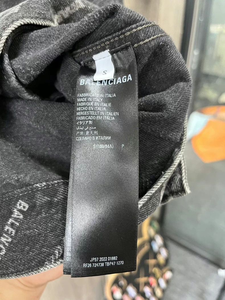 Balenciaga Balenciaga Logo Denim Jacket S - dmc Size US S / EU 44-46 / 1 - 8 Thumbnail