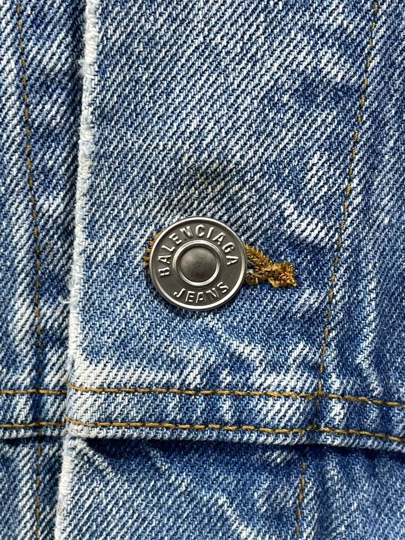 Balenciaga Balenciaga Double B Denim Jacket XS - dmc Size US XS / EU 42 / 0 - 3 Thumbnail